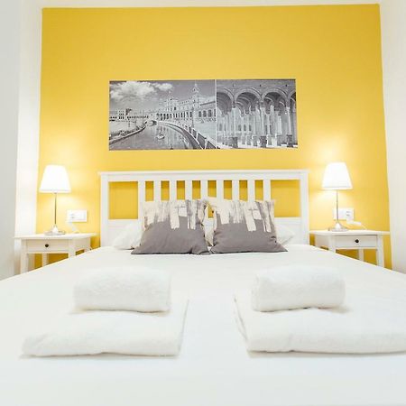 Colorful And Diaphanous- 3Bd 1Bth - Peral Seville Luaran gambar