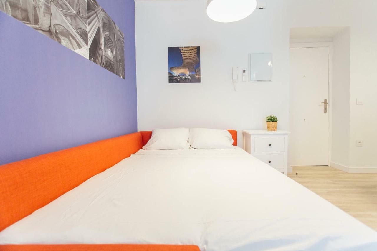 Colorful And Diaphanous- 3Bd 1Bth - Peral Seville Luaran gambar