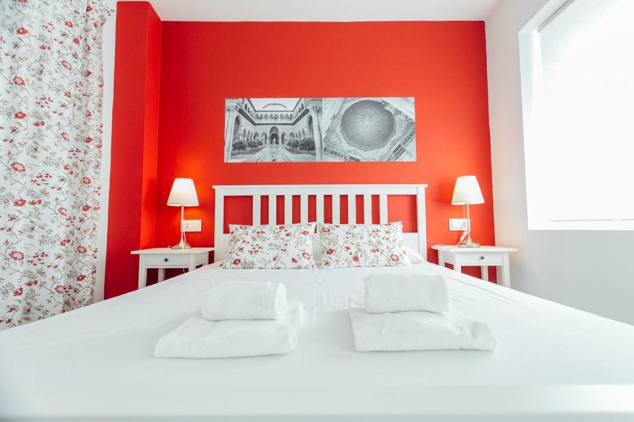 Colorful And Diaphanous- 3Bd 1Bth - Peral Seville Luaran gambar